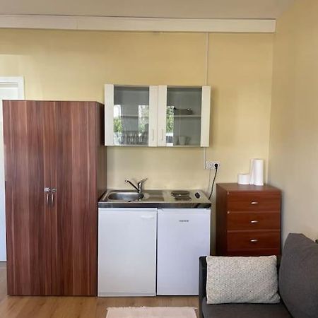 Einzimmerwohnung + Dusche Und Wc ベルリン エクステリア 写真